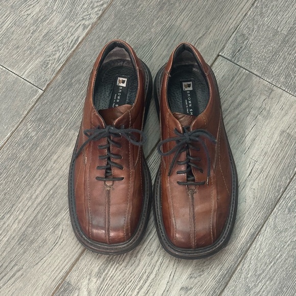 Brown Shoe